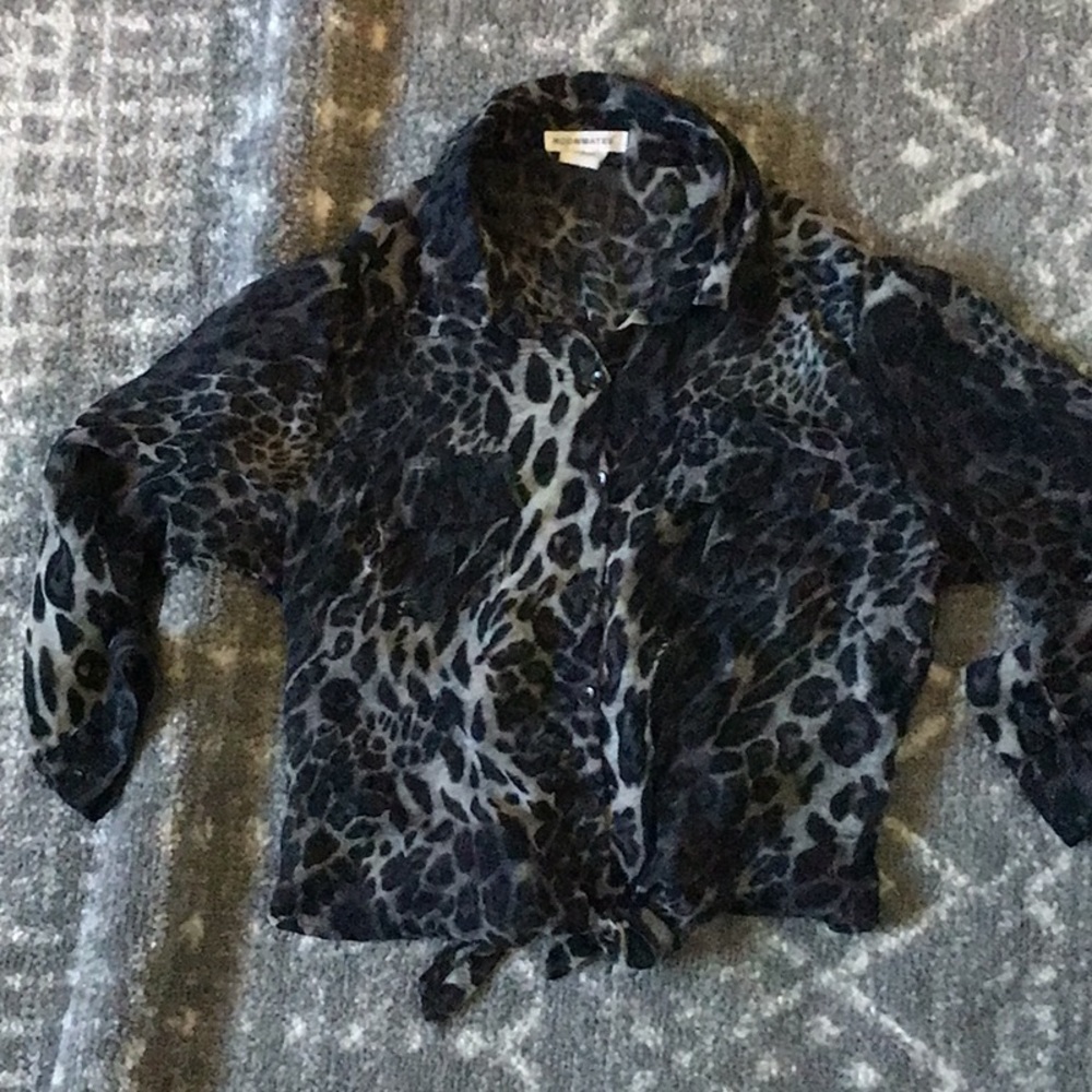 Roommates animal print top